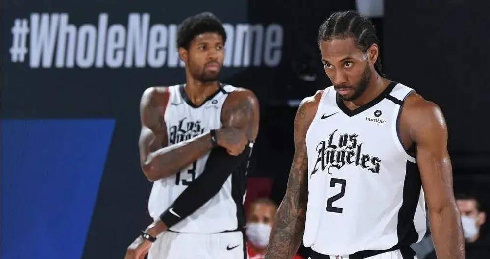 梅西正面交锋穆勒夺冠！梅西vs穆勒交手记录升至4胜7负（梅西与穆勒巅峰对决争冠，交手战绩更新至4胜7负）