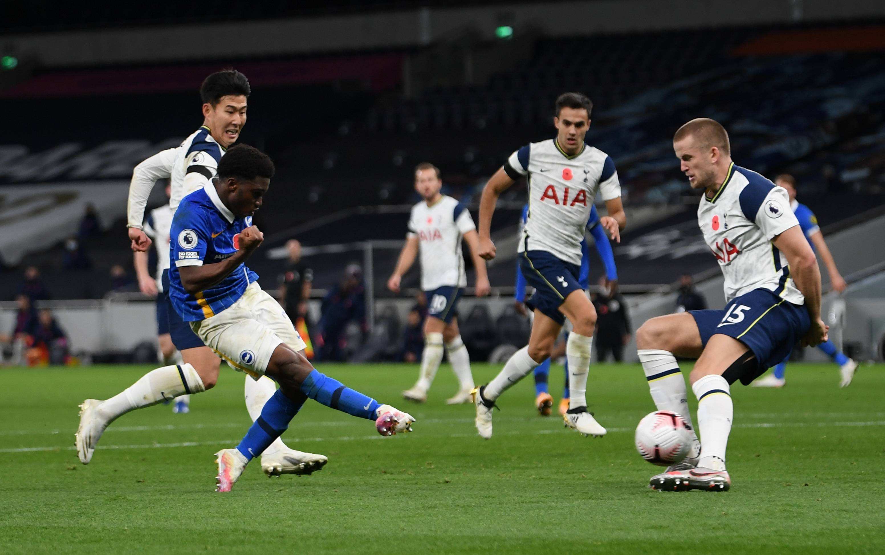 马宁入选2026世界杯候选裁判员培训名单，将经历最后一次考核（马宁入围2026年世界杯候选裁判培训名单，迎来最终考核）