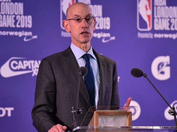 不想被扒号码？弗拉霍维奇发文并配图罗马数字9，随后删除（不想号码被扒？弗拉霍维奇晒罗马数字9后秒删动态）