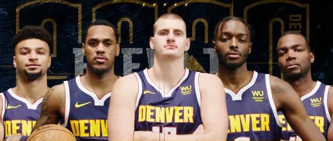 福布斯穿7号替补登场，是马丁内斯执教后第14位完成首秀球员（福布斯身穿7号替补出场，成为马丁内斯执教后第14位完成首秀的球员）